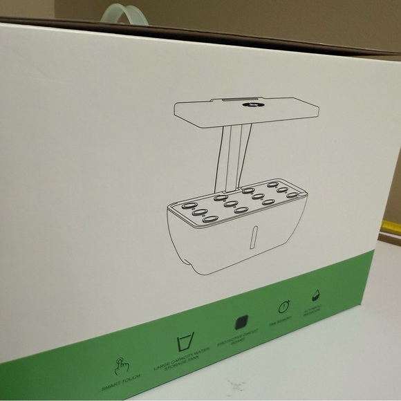 12 Pods Intelligent Planter self watering irrigation and plants lights set - Picture 2 of 4